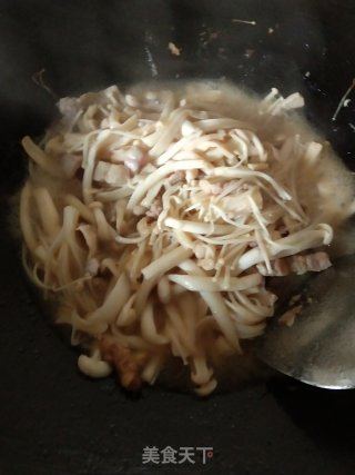 杂菇煲步骤8
