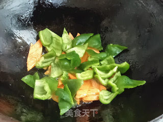 炒洋葱步骤5