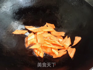  炒洋葱步骤4