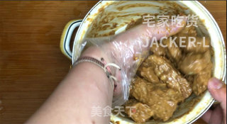 家常蒜香骨，短时间入味，制作简单，油炸超香。步骤14