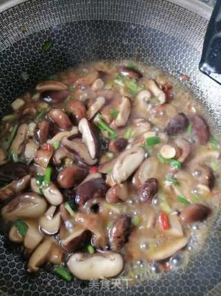 炒香菇步骤6