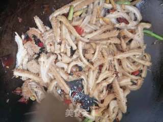 芹菜炒牛肚步骤4