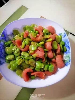 蚕豆炒热狗肠步骤6