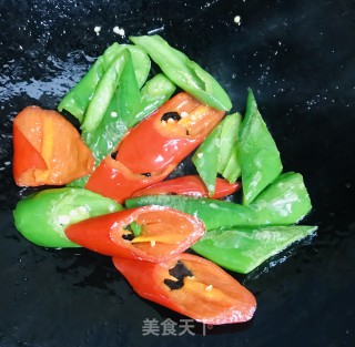 辣椒炒笋干步骤4
