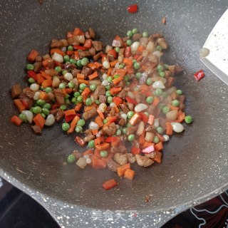 肉丁薤白炒豌豆步骤20