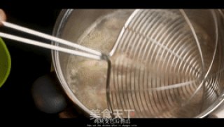 不可错过的新疆大盘鸡，不管是配饭还是配面都是一绝步骤2