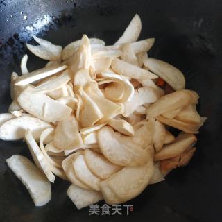 青红椒炒杏鲍菇步骤3
