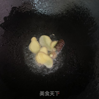 五花肉焖鲍鱼步骤5
