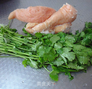 香菜炒鸡丝步骤1