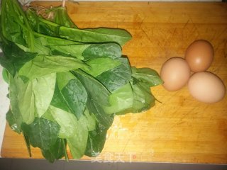 超下饭的菠菜鸡蛋盖被步骤1