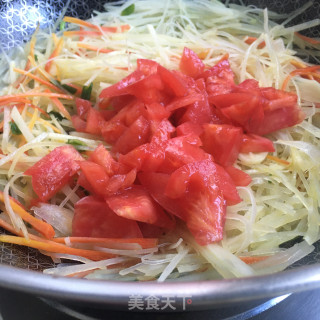 茄汁炒土豆丝步骤6
