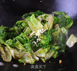 家常小炒——蒜蓉炒生菜步骤7