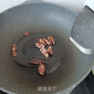 “家常小炒”麻辣肠炒芦笋步骤8
