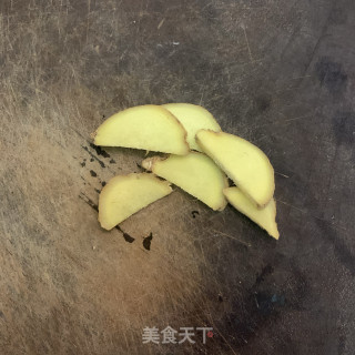 线椒炒牛杂步骤3