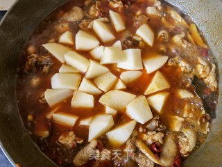 莴笋土豆炖鸡腿步骤19