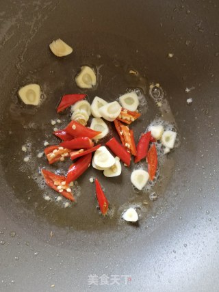荷兰豆木耳炒鸡蛋步骤8