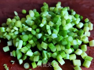 蒜薹炒虾酱步骤4