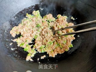 蒜薹炒虾酱步骤8
