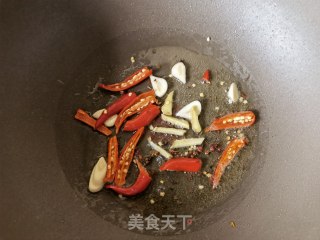 荷兰豆木耳炒虾仁步骤11
