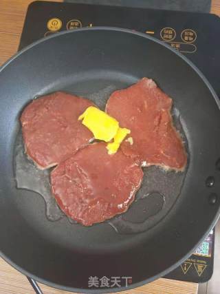 真滋味黑椒牛排步骤1