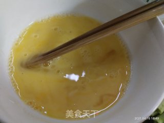 苦瓜焖鸡蛋步骤2