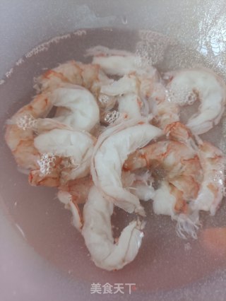 蒜苔炒虾仁步骤7