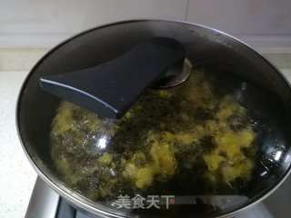 咸菜豆瓣酥步骤5