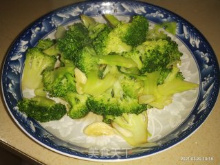清炒西蓝花步骤8