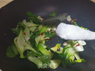 蒜蓉红辣椒炒上海青步骤4
