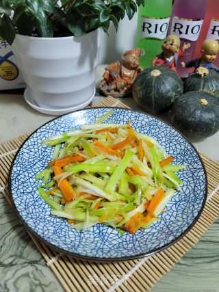 韭黄炒胡萝卜步骤7