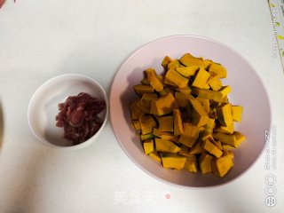 肉片烧南瓜步骤1
