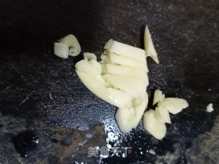 蒜蓉猪油炒生菜步骤2