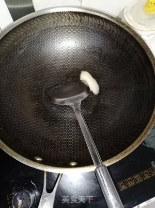 蒜蓉猪油炒生菜步骤3