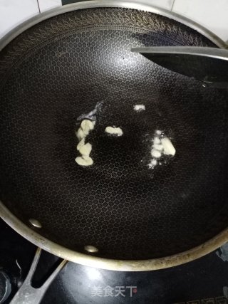 蒜蓉猪油炒生菜步骤4