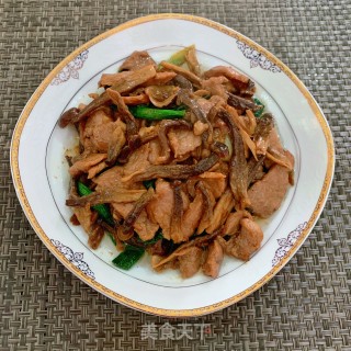 鹿茸菇炒里脊肉步骤11