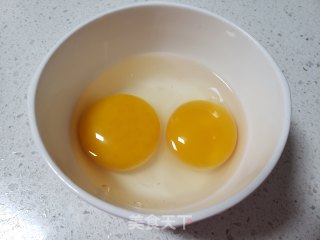 香椿芽炒鸭蛋步骤4