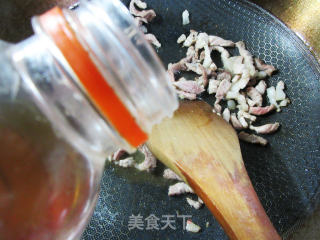 肉丝炒鸡蛋步骤6