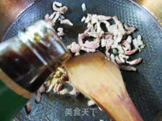 肉丝炒鸡蛋步骤8