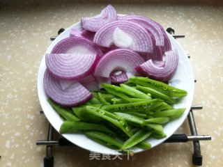 洋葱炒牛柳步骤3