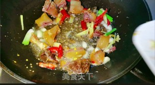 腊鸭炖土豆步骤4
