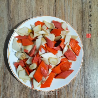 胡萝卜炒杏鲍菇步骤4