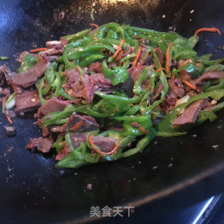 青椒炒驴肉步骤8