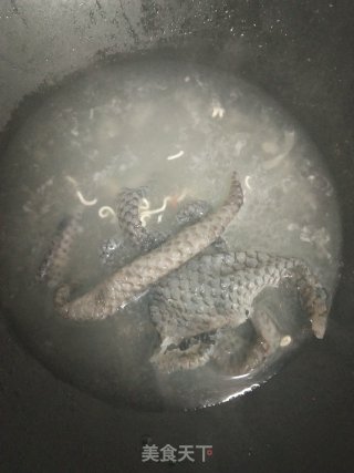 鱼皮牛筋丸泡香菇面步骤2