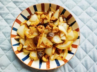 洋葱香菇炒肉末步骤20