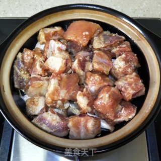 蒜子焗排骨步骤6