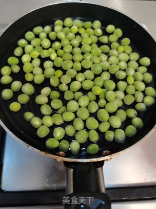 茄汁豌豆步骤2