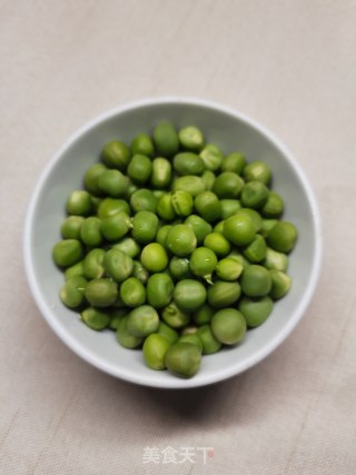茄汁豌豆步骤1