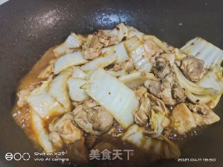 鸡肉烧白菜梗步骤6