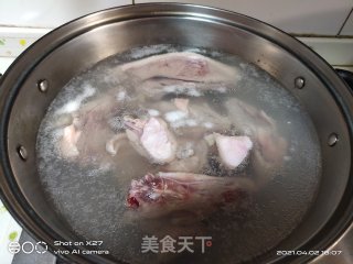 豆角烧鸭肉步骤1