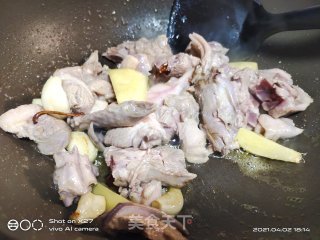 豆角烧鸭肉步骤5